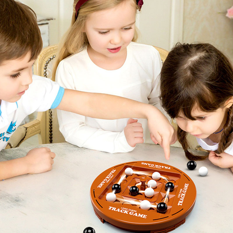 チェスゲーム 楽しいテーブルトップ 軌道ロジックチェス ボー - Strategy Board Game のレビューと価格